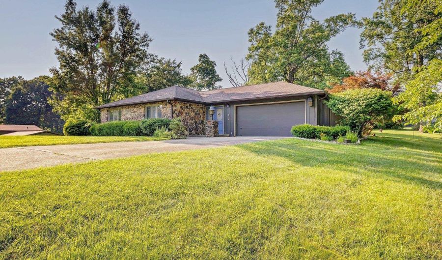 532 Bex Addition Dr, Bedford, IN 47421 - 2 Beds, 2 Bath