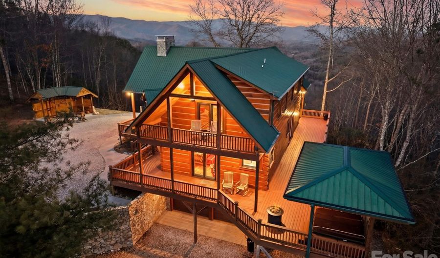 2150 Shellstand Rd, Almond, NC 28702 - 4 Beds, 4 Bath