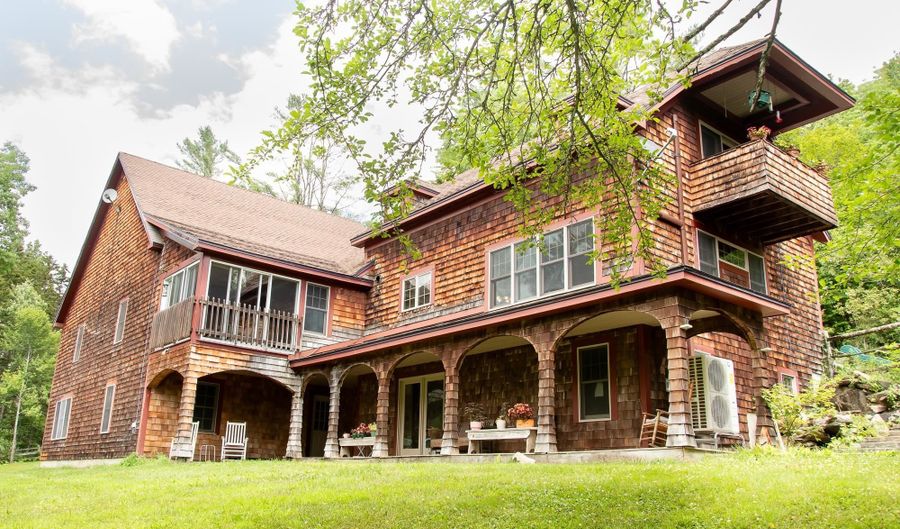 477 Dunham Rd, Bethel, VT 05032 - 4 Beds, 4 Bath