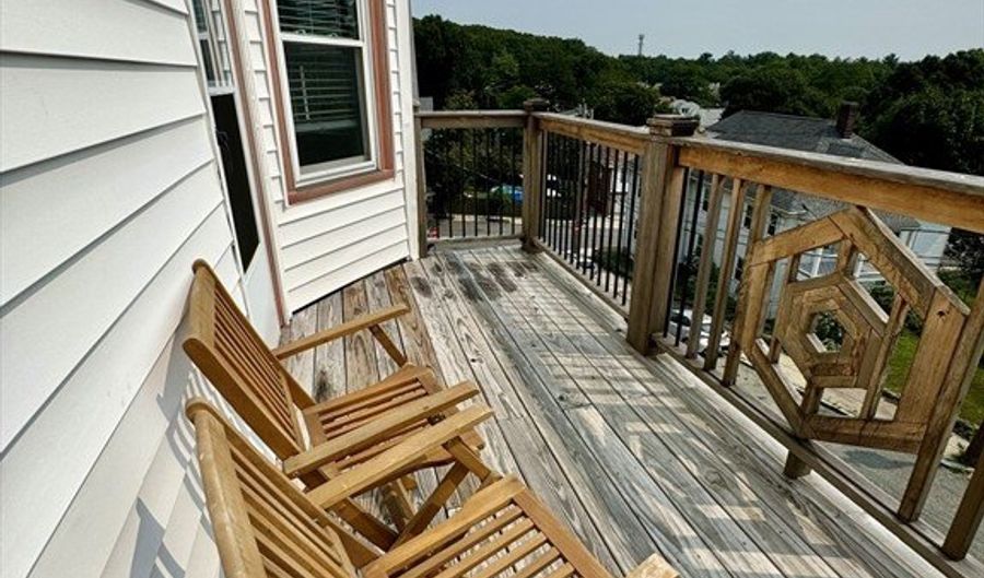 7 Vershire 2, Boston, MA 02132 - 2 Beds, 1 Bath