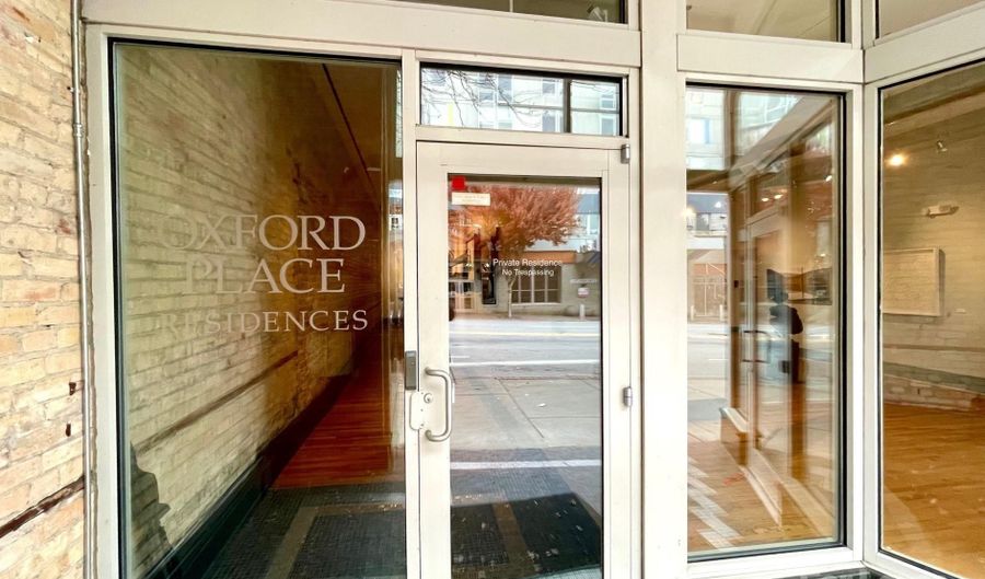 52 Biltmore Ave 203, Asheville, NC 28801 - 2 Beds, 2 Bath