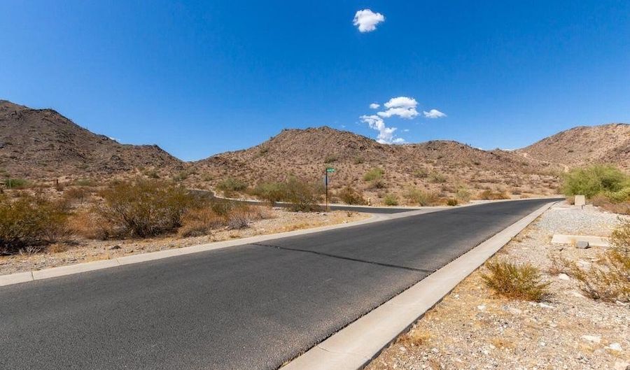 21393 W MOUNTAIN COVE Pl, Buckeye, AZ 85396 - 4 Beds, 5 Bath