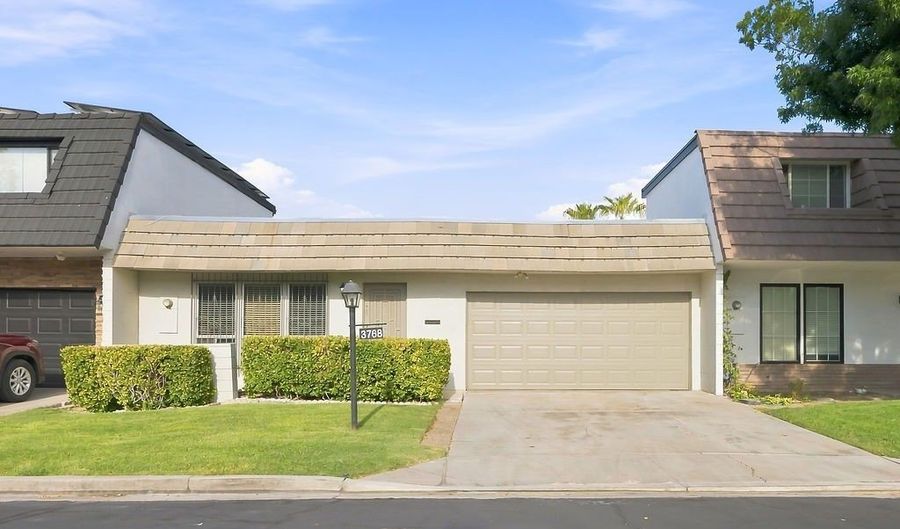 3768 Pilgrim St, Las Vegas, NV 89121 - 2 Beds, 2 Bath