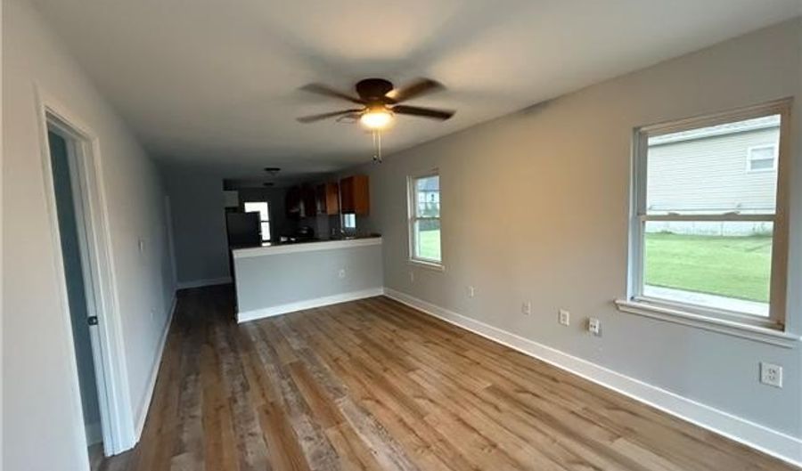 2220 AYCOCK St, Arabi, LA 70032 - 2 Beds, 1 Bath
