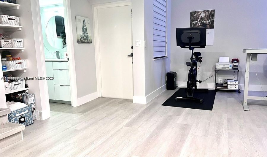 20200 W Country Club Dr 112, Aventura, FL 33180 - 3 Beds, 3 Bath