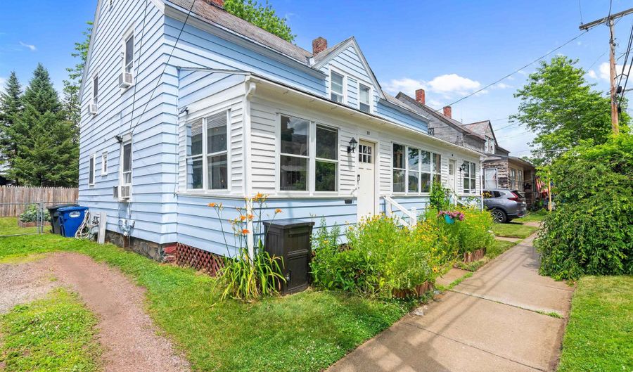 78-80 Harrison Ave, Burlington, VT 05401 - 6 Beds, 2 Bath