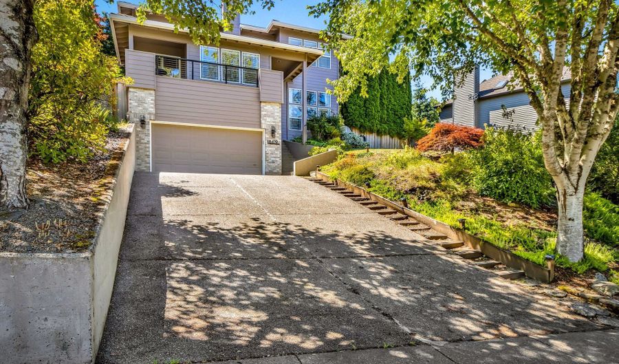 18419 SW KELLY VIEW Loop, Beaverton, OR 97007 - 3 Beds, 3 Bath