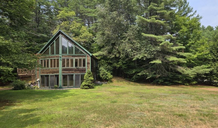 56 Cilleyville Rd, Andover, NH 03216 - 2 Beds, 2 Bath
