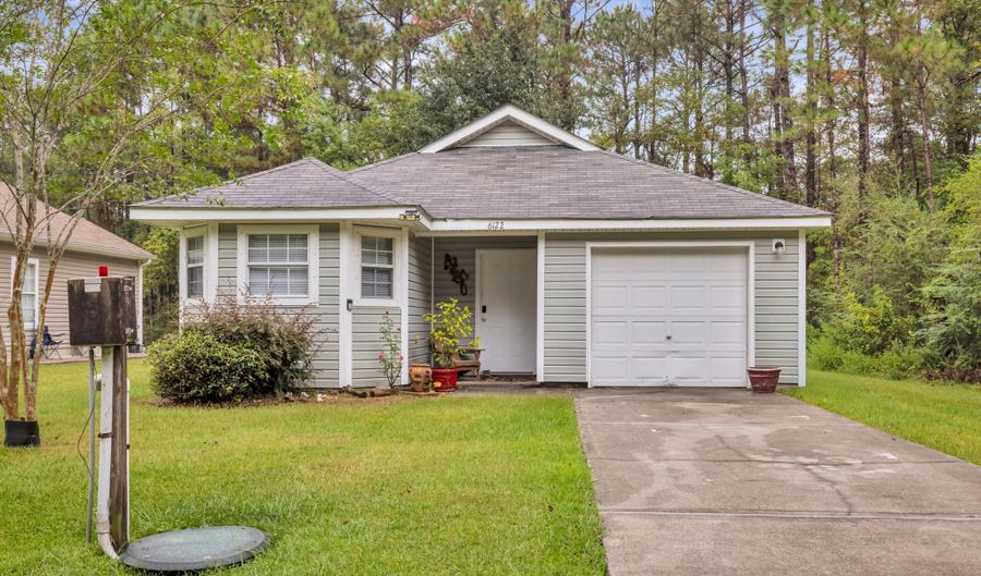 6122 E Jackson St, Bay St. Louis, MS 39520 - 3 Beds, 2 Bath