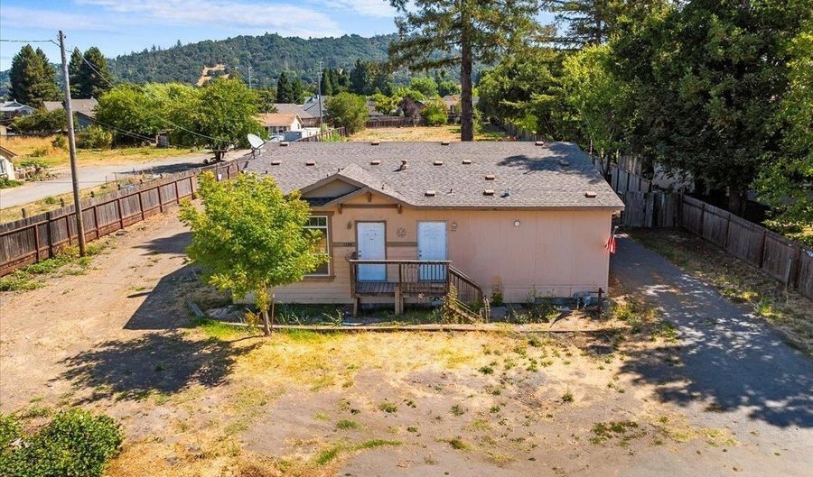 5320 Old Redwood Hwy, Santa Rosa, CA 95403 - 3 Beds, 2 Bath