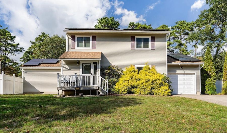 322 Veterans Blvd, Bayville, NJ 08721 - 3 Beds, 2 Bath