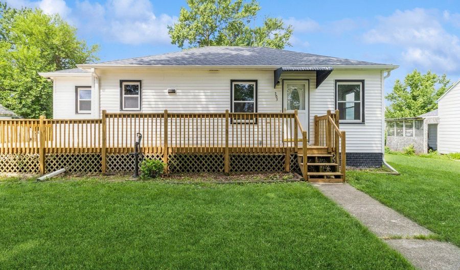 305 6th St, Adair, IA 50002 - 3 Beds, 1 Bath