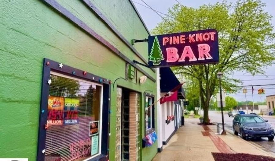 308 N State St, Alma, MI 48801 - 0 Beds, 0 Bath
