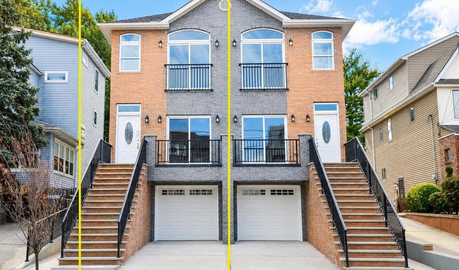 92 W 6TH St 1, Bayonne, NJ 07002 - 4 Beds, 4 Bath