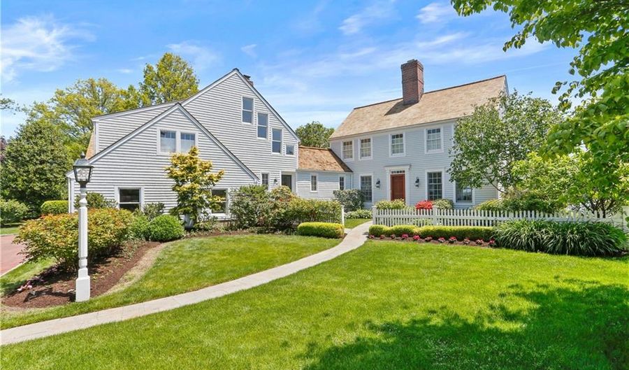 130 Dolphin Cove Quay, Stamford, CT 06902 - 4 Beds, 4 Bath