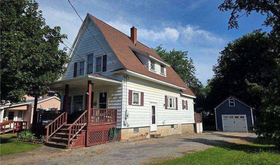 251 E Park St, Albion, NY 14411 - 3 Beds, 2 Bath