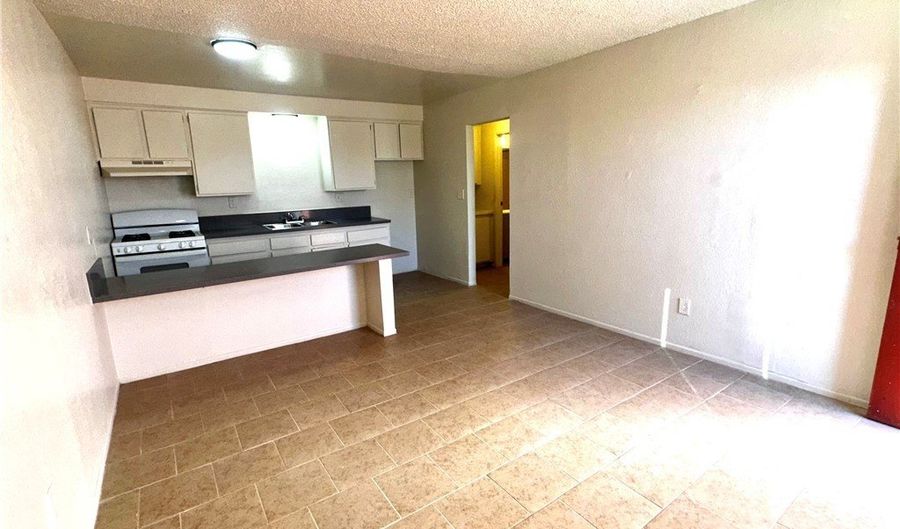 11661-11665 White Ave 4, Adelanto, CA 92301 - 1 Beds, 1 Bath
