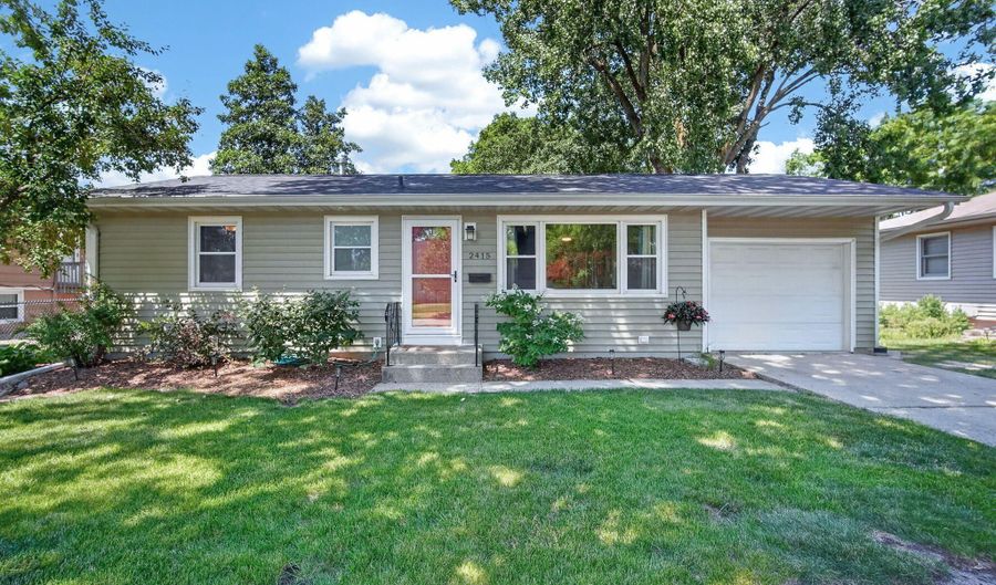 2415 Melrose Ave, Ames, IA 50010 - 4 Beds, 2 Bath
