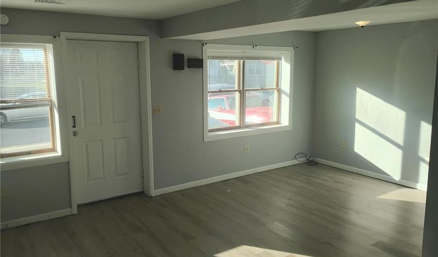 805 N Oswego St, Allentown, PA 18109 - 3 Beds, 3 Bath