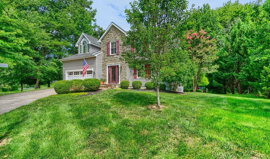 14 POPLAR GROVE Ave, Aberdeen, MD 21001 - 4 Beds, 3 Bath