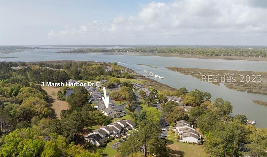 3 Marsh Harbor Dr 3E, Beaufort, SC 29907 - 2 Beds, 2 Bath