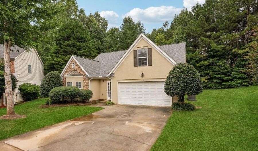 315 AMHURST Pkwy, Atlanta, GA 30349 - 4 Beds, 3 Bath