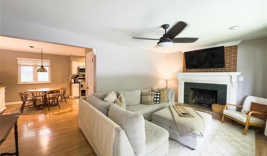 2035 Valmont Dr, Arnold, MO 63010 - 3 Beds, 3 Bath