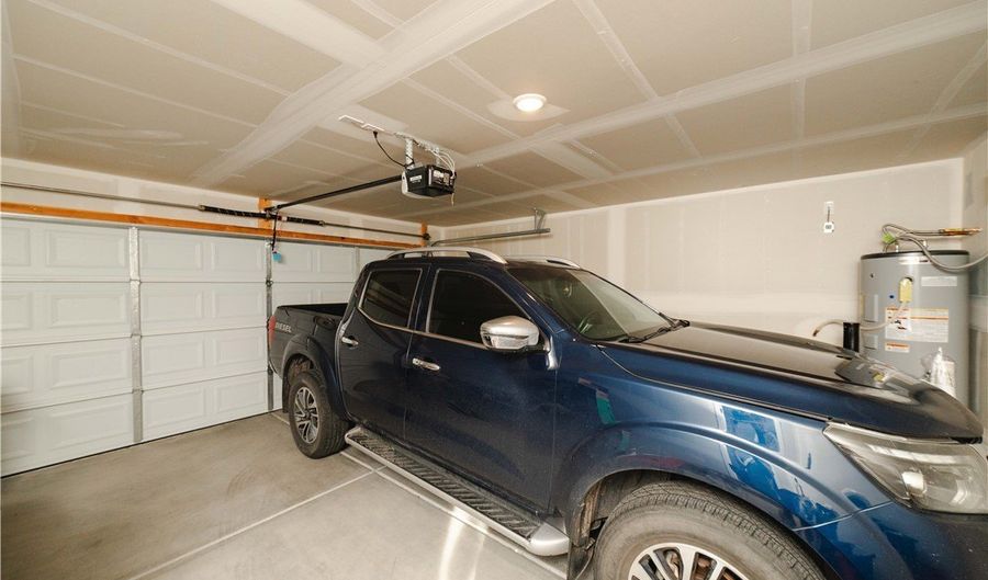 1728 Del Parado, Bullhead City, AZ 86442 - 3 Beds, 2 Bath