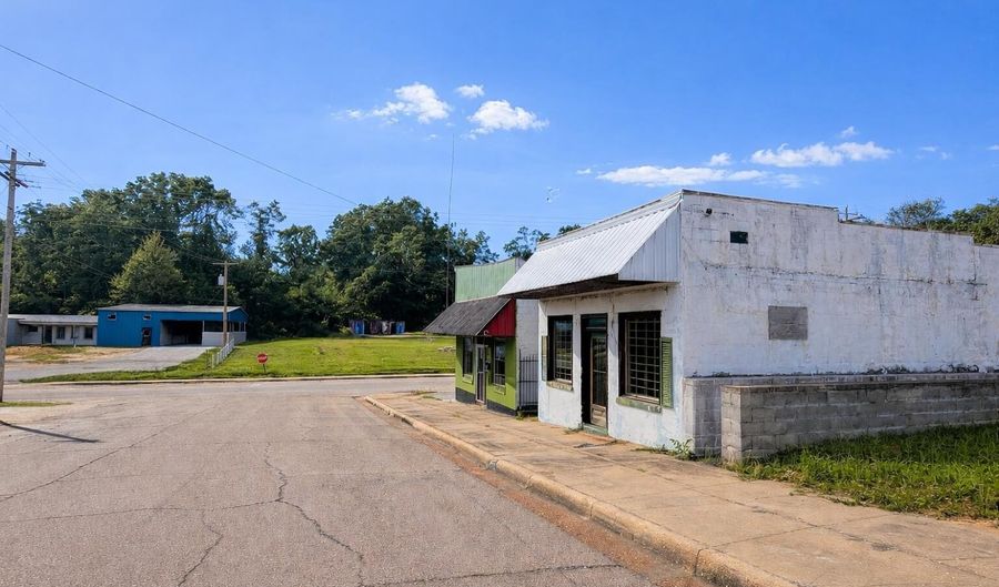 111 Water St, Baldwyn, MS 38824 - 0 Beds, 0 Bath