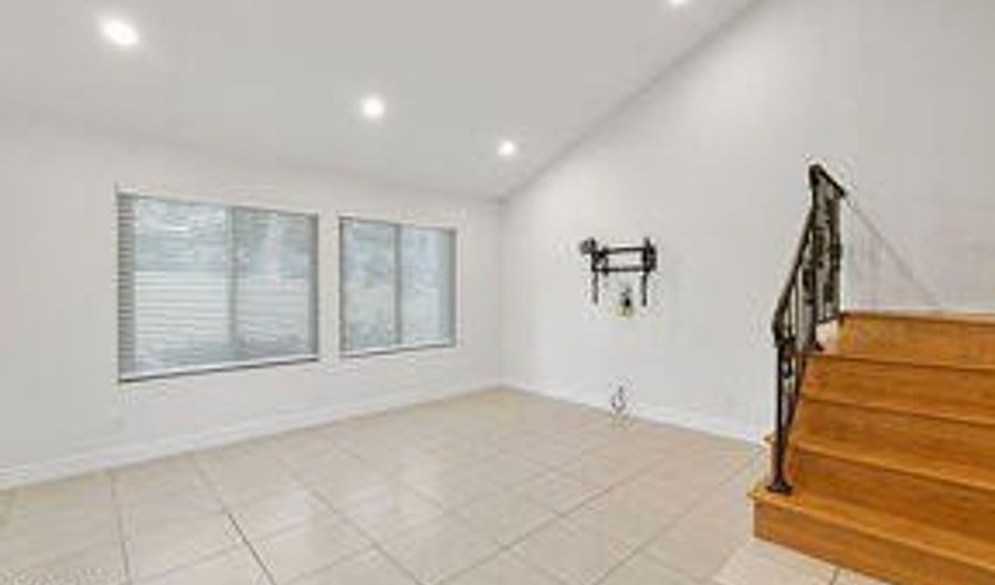 4017 Liberty Canyon Rd, Agoura Hills, CA 91301 - 2 Beds, 2 Bath