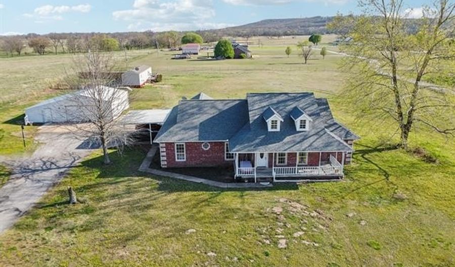14230 Hwy 16, Beggs, OK 74421 - 3 Beds, 3 Bath