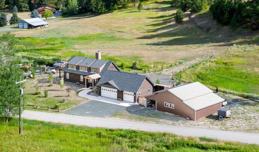 1735 DEARINGER Rd, Addy, WA 99101 - 4 Beds, 3 Bath