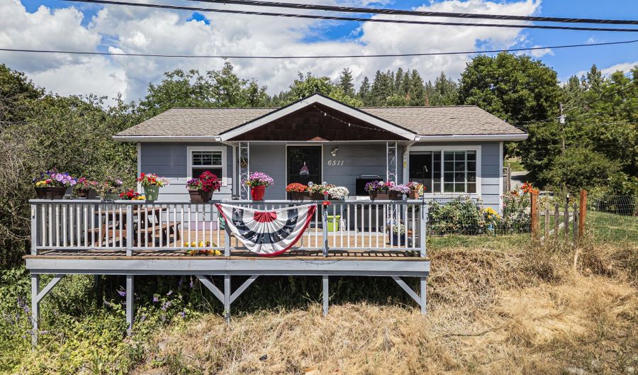 6511 Comanche St, Bonners Ferry, ID 83805 - 2 Beds, 1 Bath