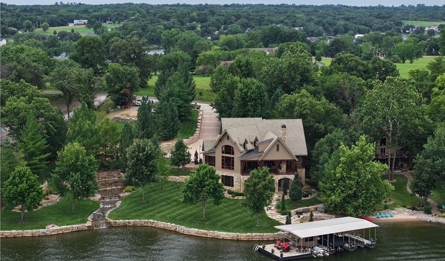1060 Lake Viking Ter, Altamont, MO 64620 - 5 Beds, 7 Bath
