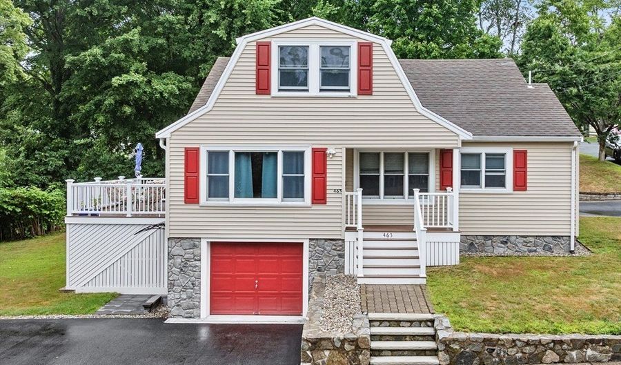 463 Elliott St, Beverly, MA 01915 - 4 Beds, 3 Bath