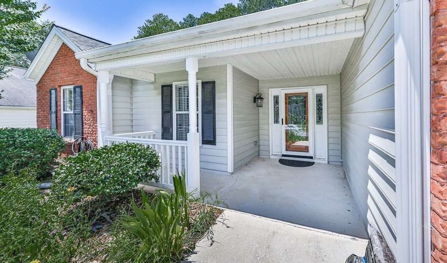2447 NW Insdale, Acworth, GA 30101 - 3 Beds, 2 Bath