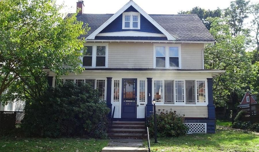 213 Highland, Ashland, OH 44805 - 5 Beds, 3 Bath