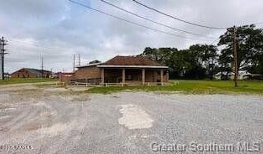2619 Vet Memorial Dr, Abbeville, LA 70510 - 0 Beds, 0 Bath