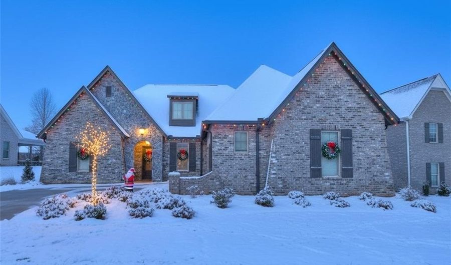 1637 JAMES BURT Pkwy, Auburn, AL 36830 - 4 Beds, 3 Bath