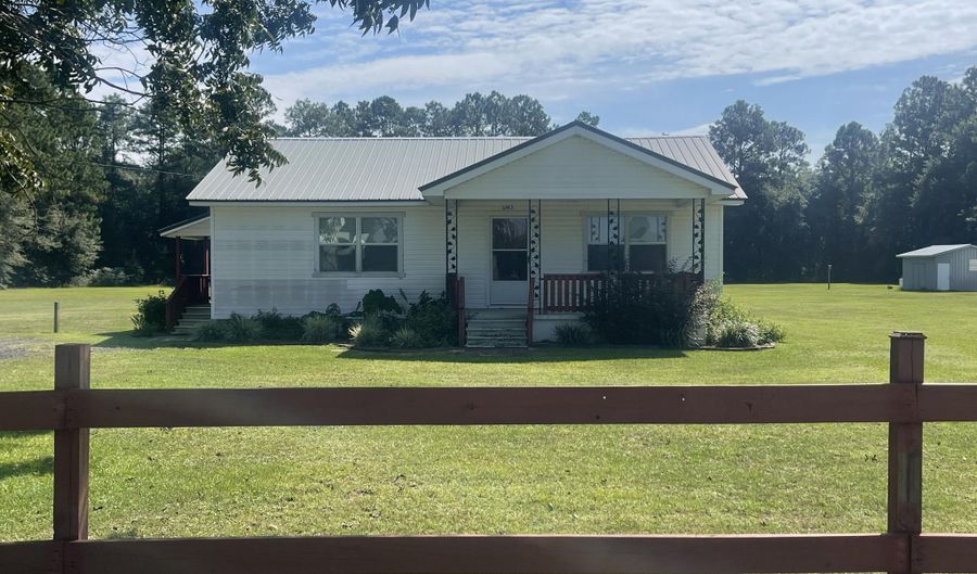 6443 N Highway 189, Baker, FL 32531 - 2 Beds, 2 Bath