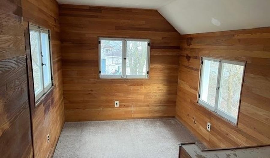 528 Company, Adrian, MI 49221 - 1 Beds, 1 Bath