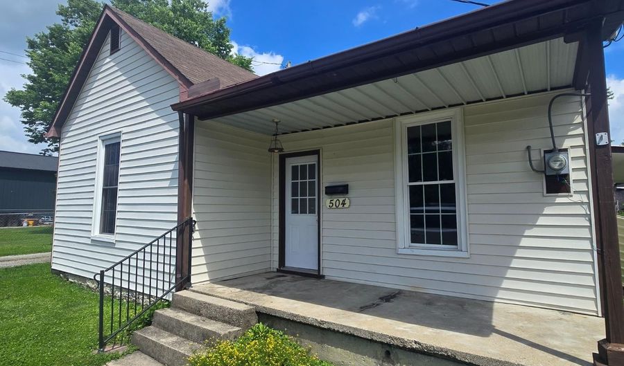 504 Railroad Ave, Aurora, IN 47001 - 2 Beds, 1 Bath