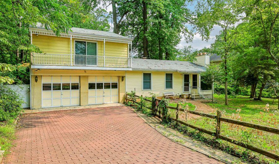 1871 LUCE CREEK Dr, Annapolis, MD 21401 - 3 Beds, 2 Bath