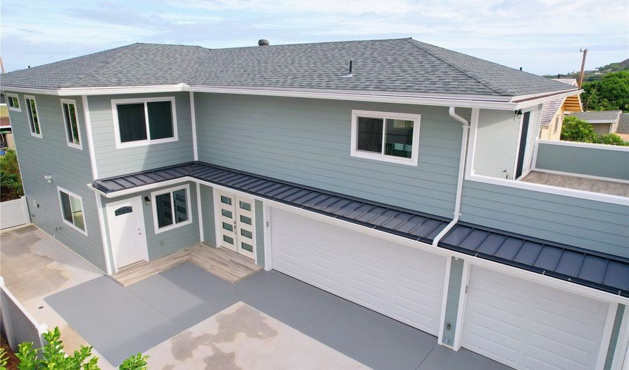 813 20th Ave, Honolulu, HI 96816 - 5 Beds, 3 Bath