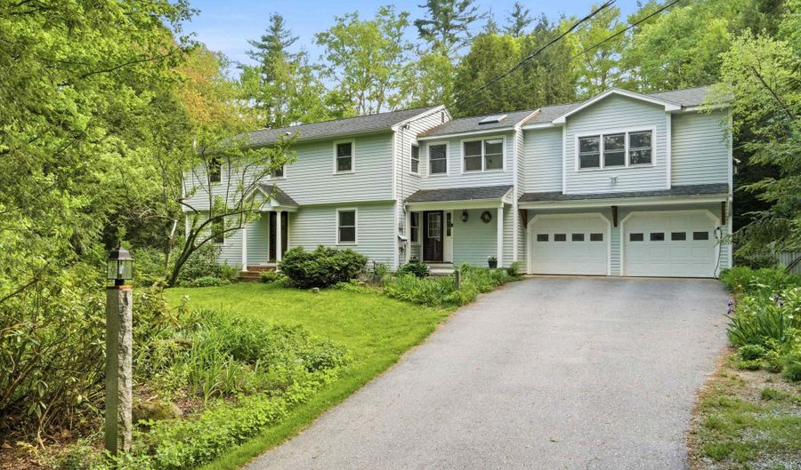 26 Jonathan Ln, Bow, NH 03304 - 4 Beds, 4 Bath