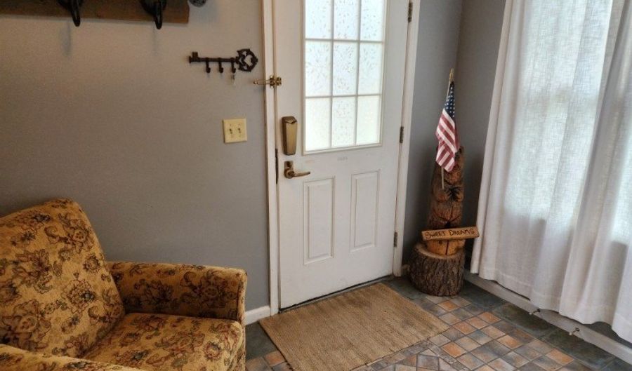 4 Maple Cres 11, Alloway, NJ 07462 - 3 Beds, 2 Bath