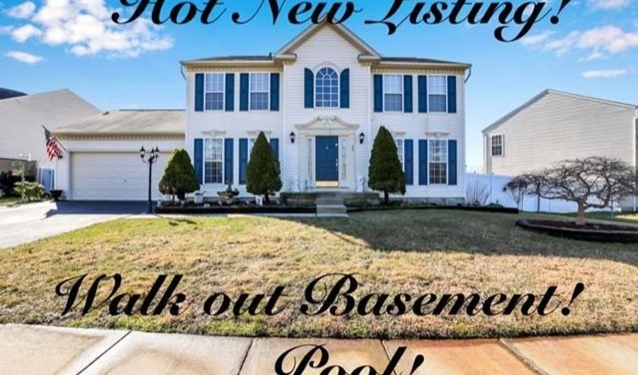 25 Cannonball Dr, Barnegat, NJ 08005 - 4 Beds, null Bath