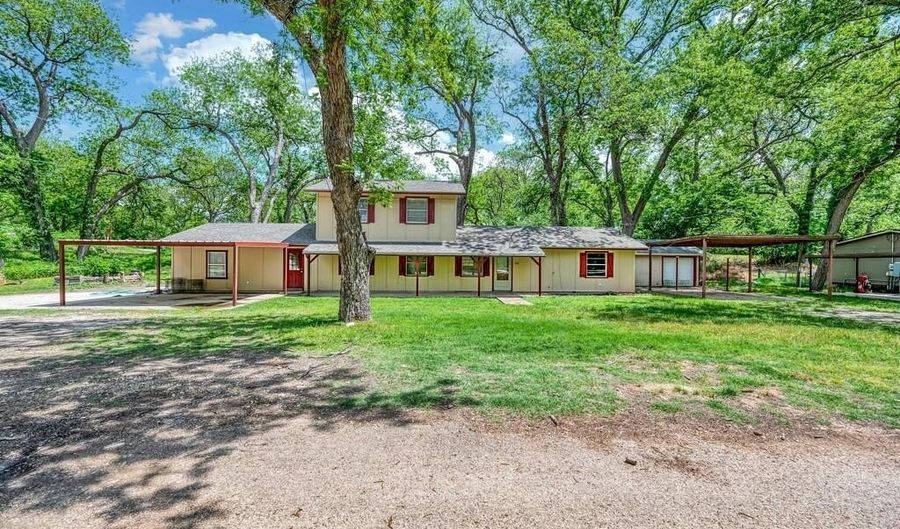 118 PR 202, Aquilla, TX 76622 - 4 Beds, 3 Bath