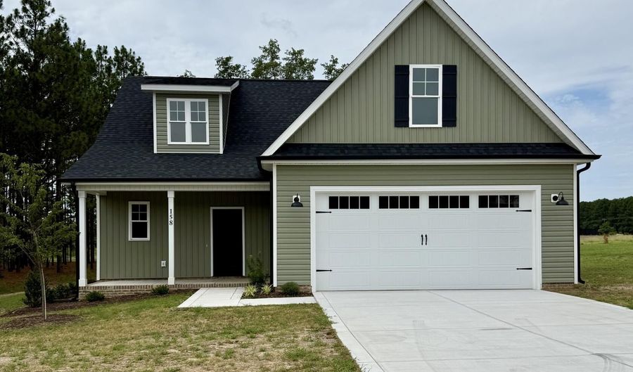 158 Spring Meadows Dr, Aberdeen, NC 28315 - 3 Beds, 3 Bath