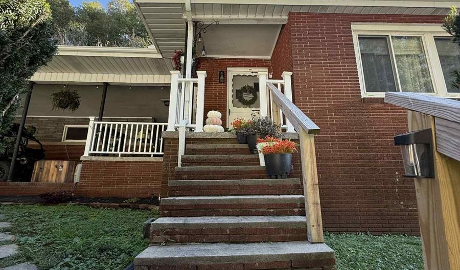 116 Wolf Hollow Rd, Baxter, KY 40806 - 3 Beds, 1 Bath